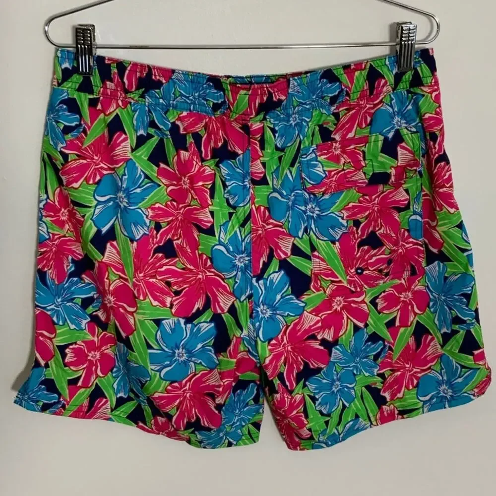 Vineyard Vines Men's size small swimtrunks size small‎ 6